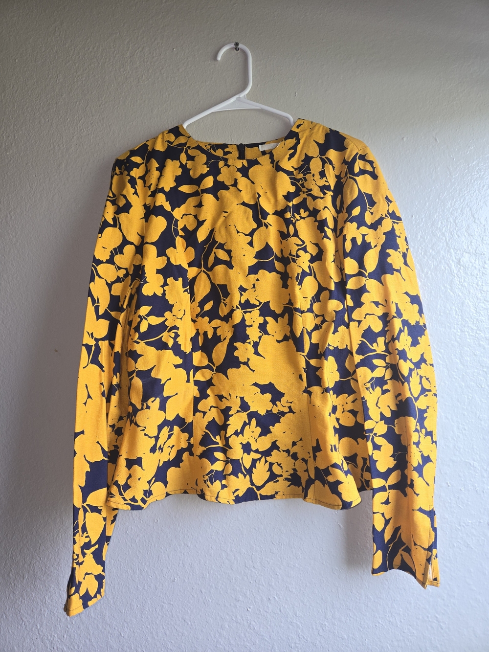 H&M Floral Long Sleeve Peplum Blouse Navy Yellow Elegant Top Size US Women